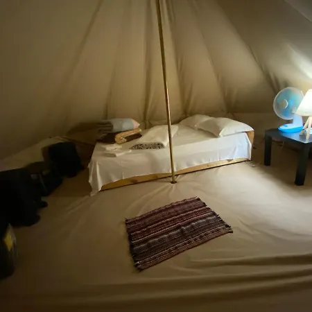 Aurora Glamping Luxury tent 2*