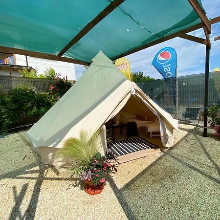 Aurora Glamping Luxury tent 2*