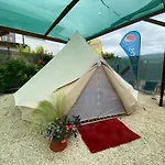 Cort de lux Aurora Glamping 2*